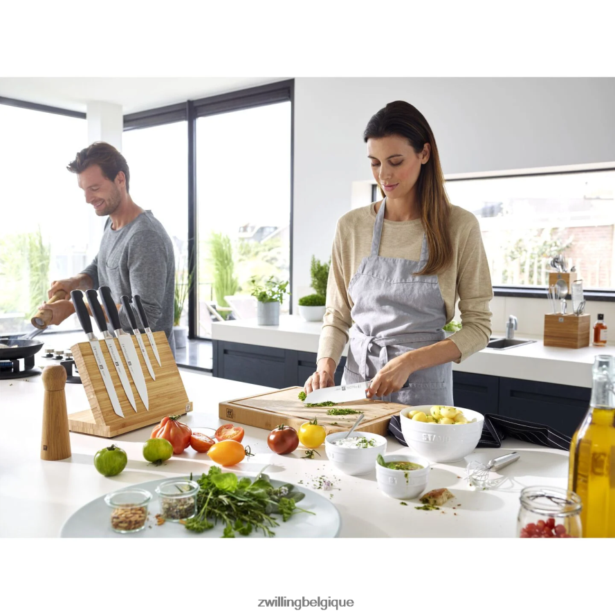 Zwilling couteau de préparation quatre étoiles de 5,5 pouces, bord dentelé coutellerie 206XHX418