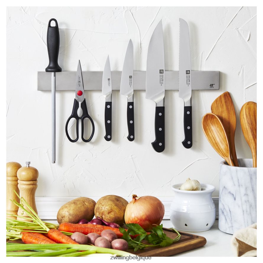 Zwilling pro 7 pièces, ensemble avec barre de couteaux magnétique en acier inoxydable de 17,5\" coutellerie 206XHX40